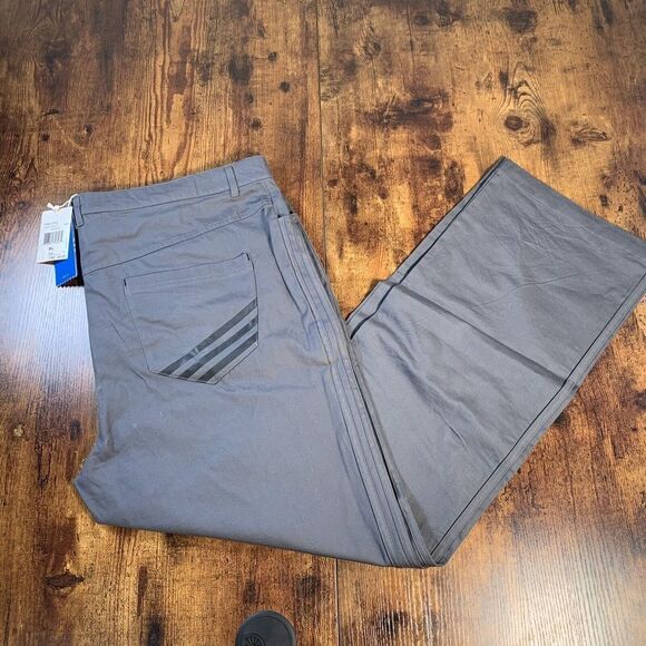 Adidas Gray  Trefoil‎ Chino's pants Size XL NWT - Picture 1 of 6